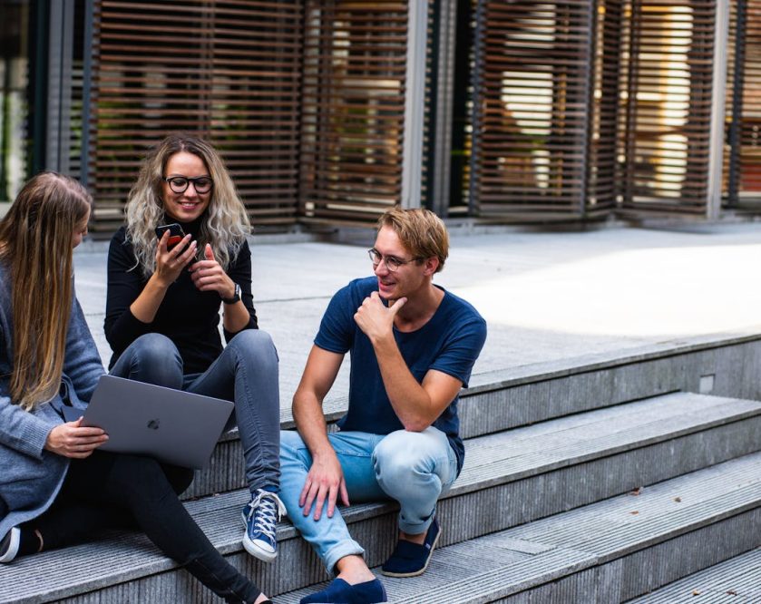 pexels-buro-millennial-636760-1438072 pexels-buro-millennial-636760-1438072
