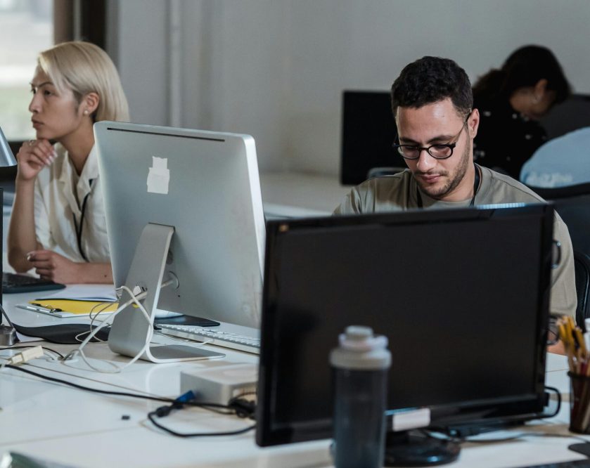 pexels-mizunokozuki-12903158